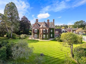 Photo 27- click for photo gallery